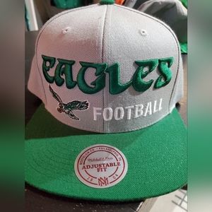 Philadelphia Eagles nwt Mitchell and Ness adjustable baseball cap